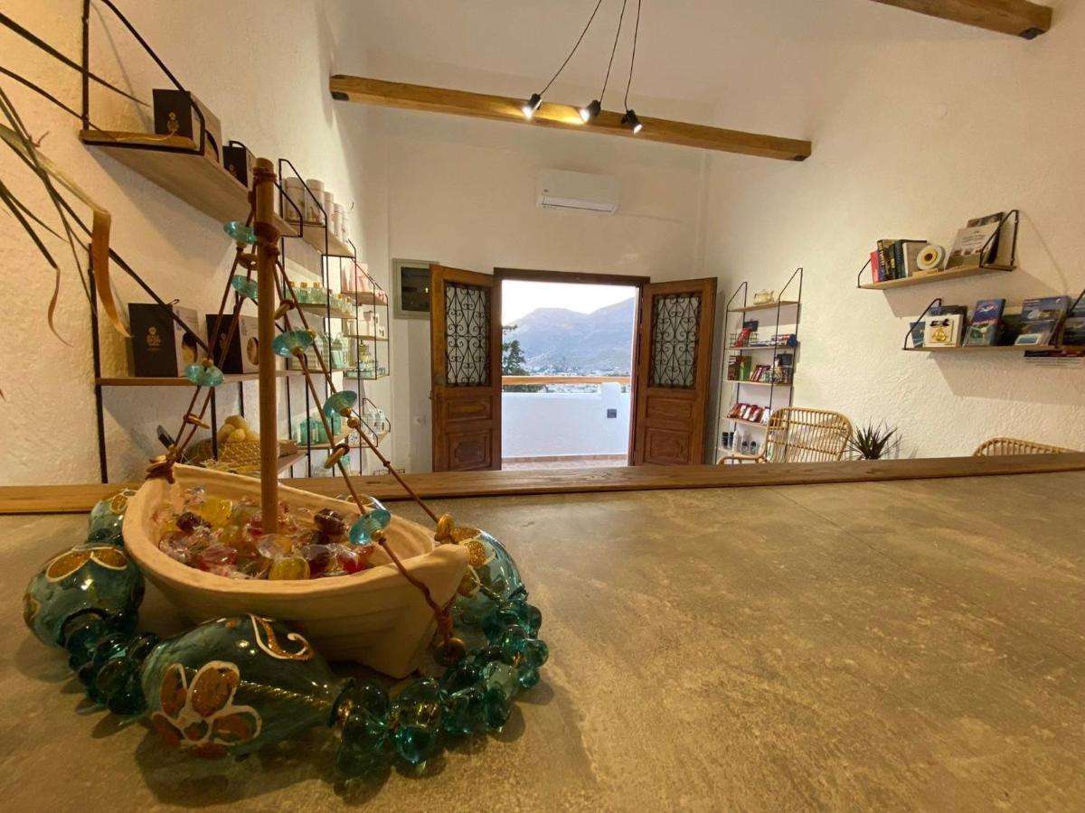 Spongia Apartments Kalymnos Экстерьер фото
